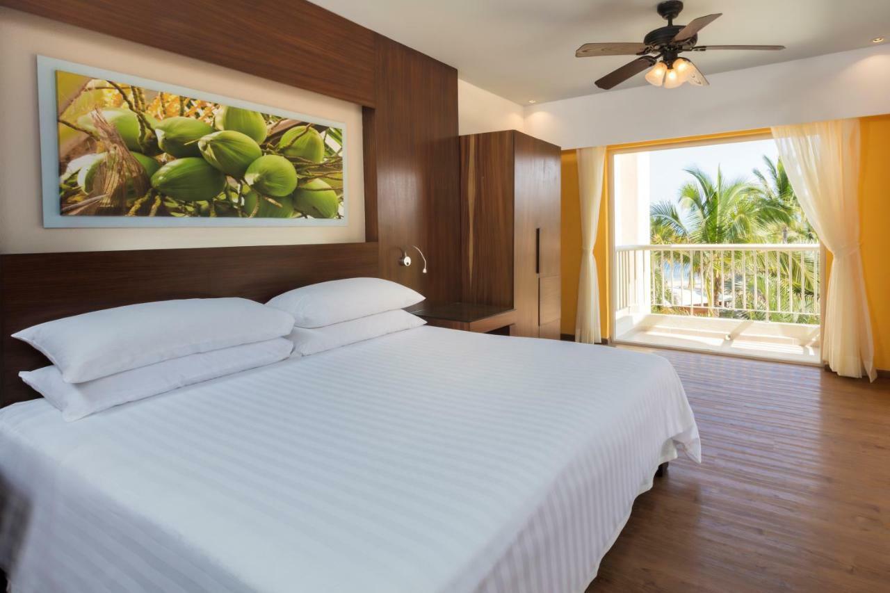 Krystal Grand Nuevo Vallarta Exterior foto