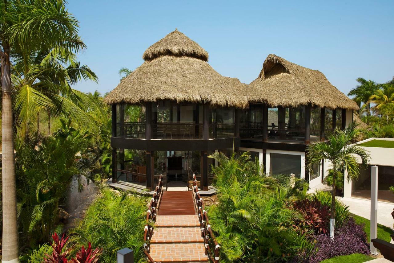 Krystal Grand Nuevo Vallarta Exterior foto